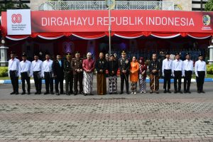 IMG-20250817-WA0023-300x200 Bupati Tulungagung Serahkan Remisi HUT ke-80 RI Kepada Warga Binaan 439 Terima Remisi Umum, 471 Terima Remisi Dasawarsa dan 32 Langsung Bebas
