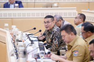 IMG-20250916-WA0026-300x200 Wamen Ossy Apresiasi Dukungan Komisi II DPR RI Dalam Kenaikan Pagu Anggaran 2026 Berikan Dampak Nyata Bagi Masyarakat